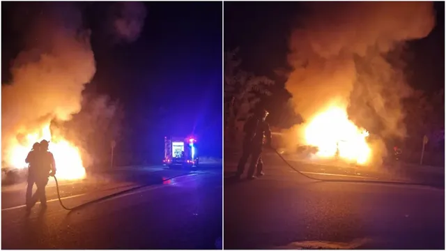 Două cadre alăturate arată flăcări și fum dens pe un drum, siluete cu un furtun și un autospecială cu lumini albastre.