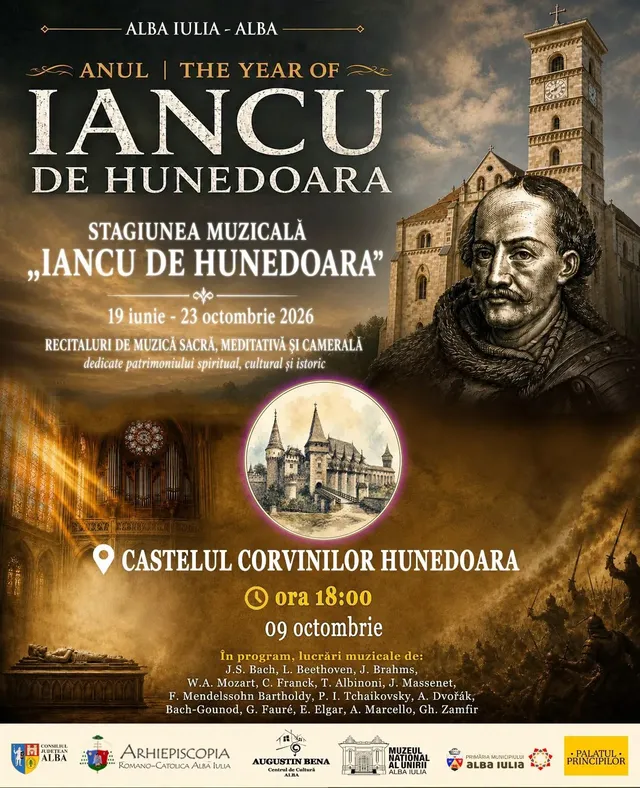Un afiș prezintă text alb și auriu, un portret ilustrat, o biserică, o orgă și o imagine circulară cu un castel.